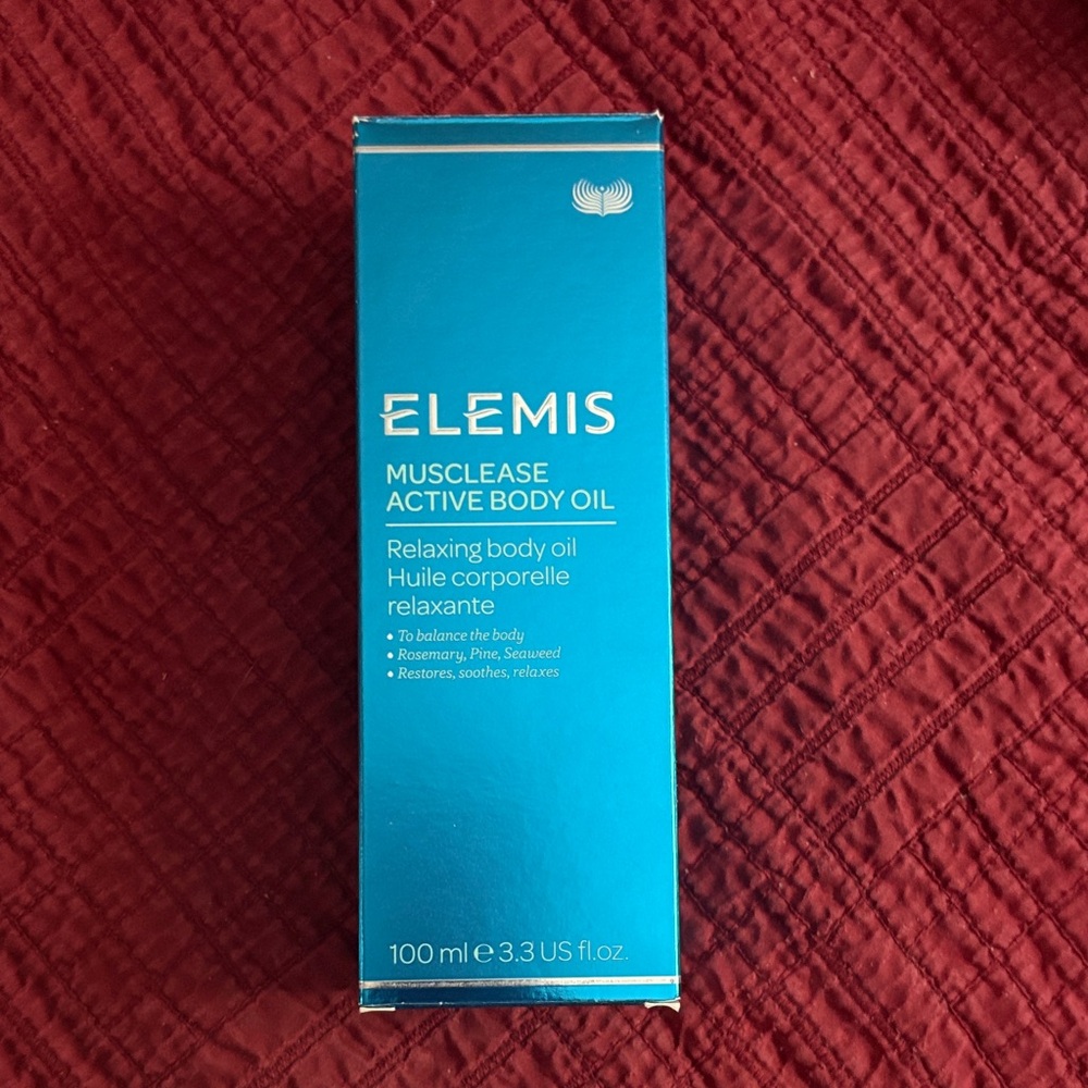 ELEMIS Musclease Active Body Oil in Blue Packaging